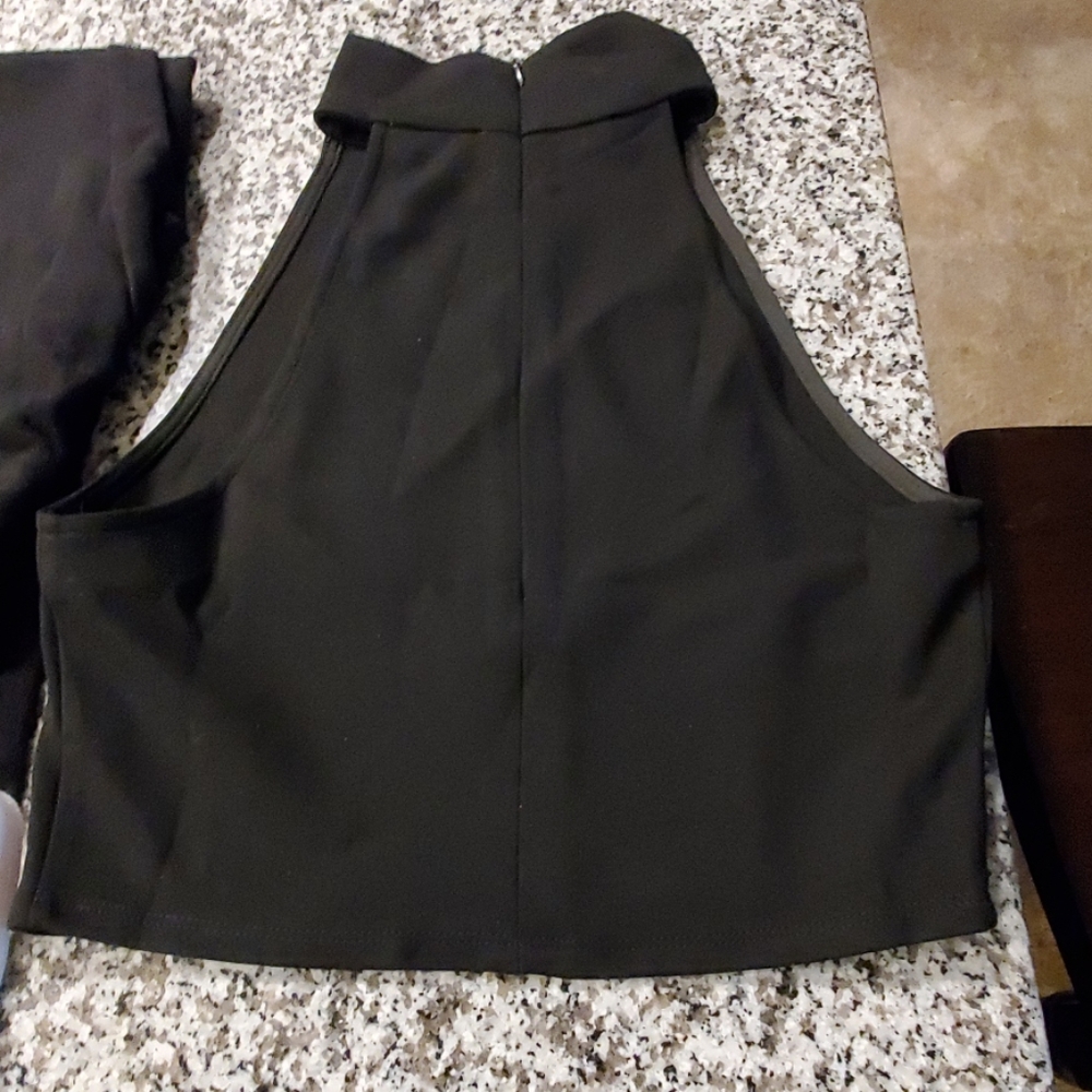 Black crop top and pants set size small